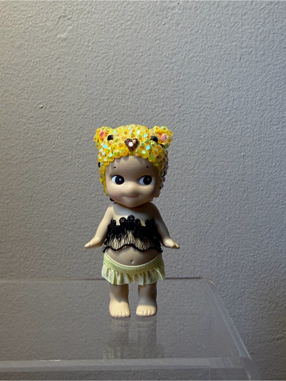 Authentic Sonny Angel animal v4 cheetah bedazzled w outfit
